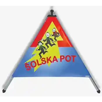 Figyelmeztető háromszög — ISKOLAI ÚTVONAL | EUSIGNAL